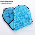 Rapid-Dry Microfiber Towel with high-grip pockets designed for pets, featuring soft microfiber fabric for quick drying and easy handling.